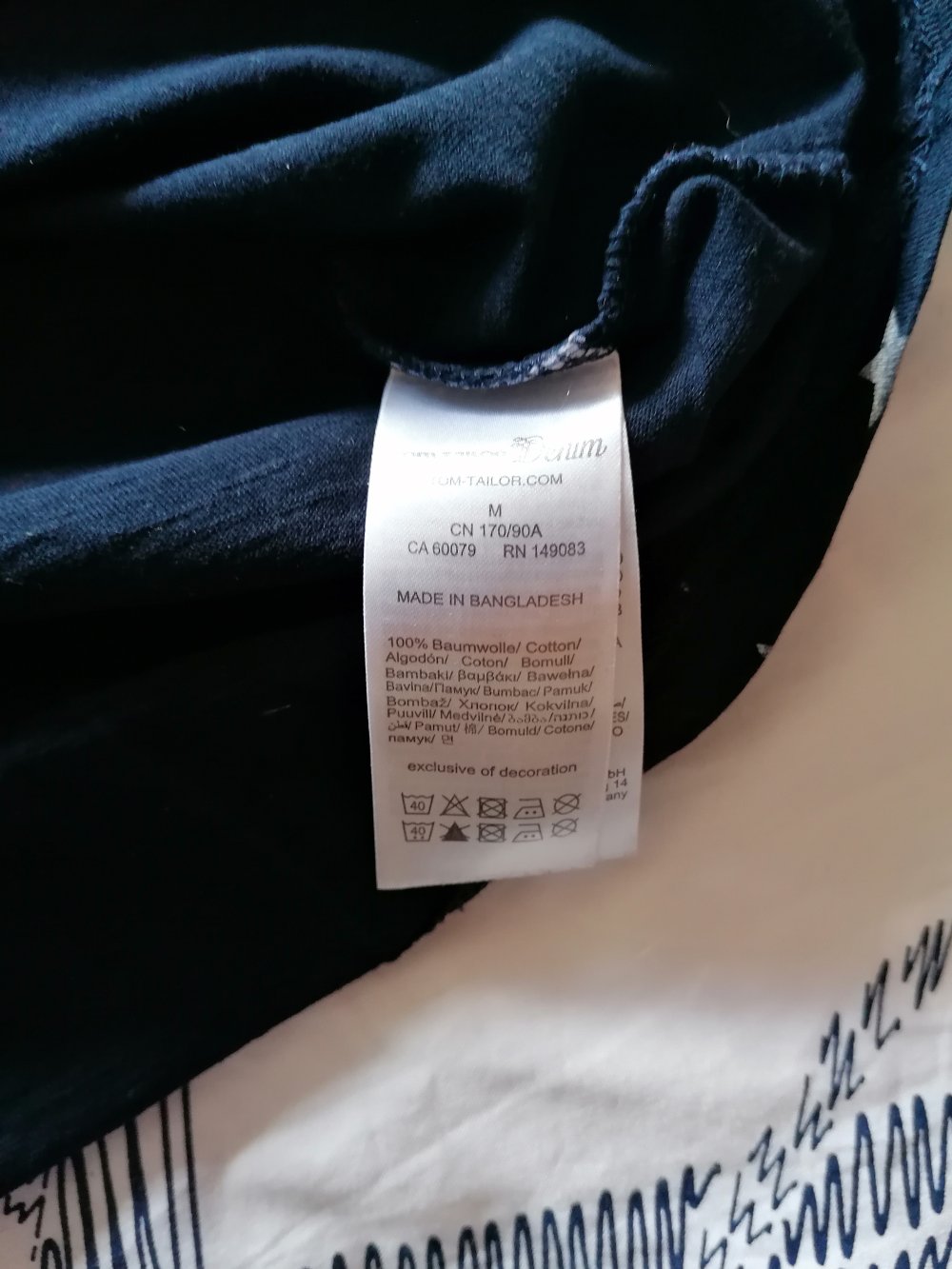 Tom Tailor Denim: dunkelblaues Longsleeve mit Sternen Gr. M