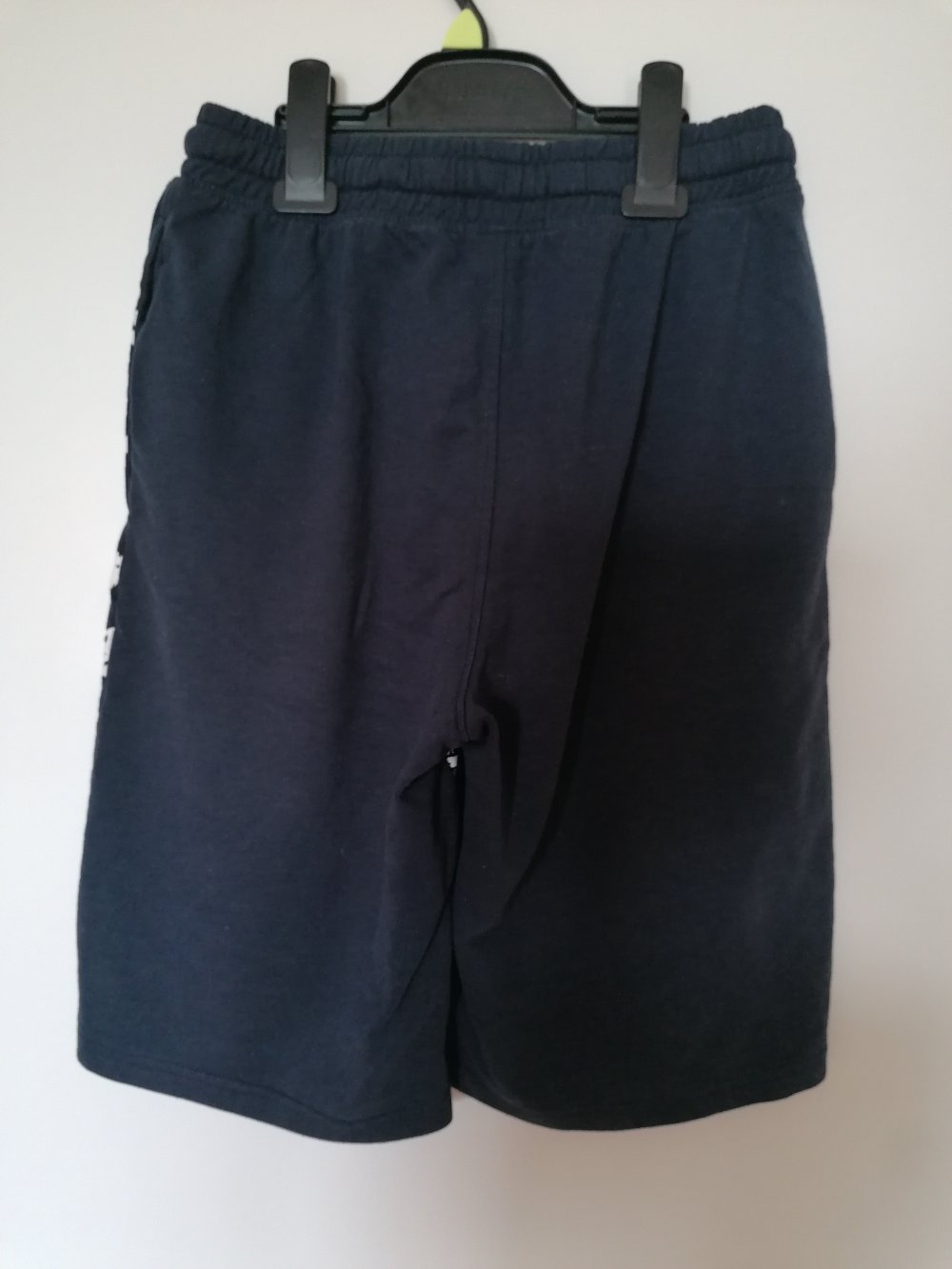 dunkelblaue Sweat-Shorts mit Sternen und Streifen Gr. 164