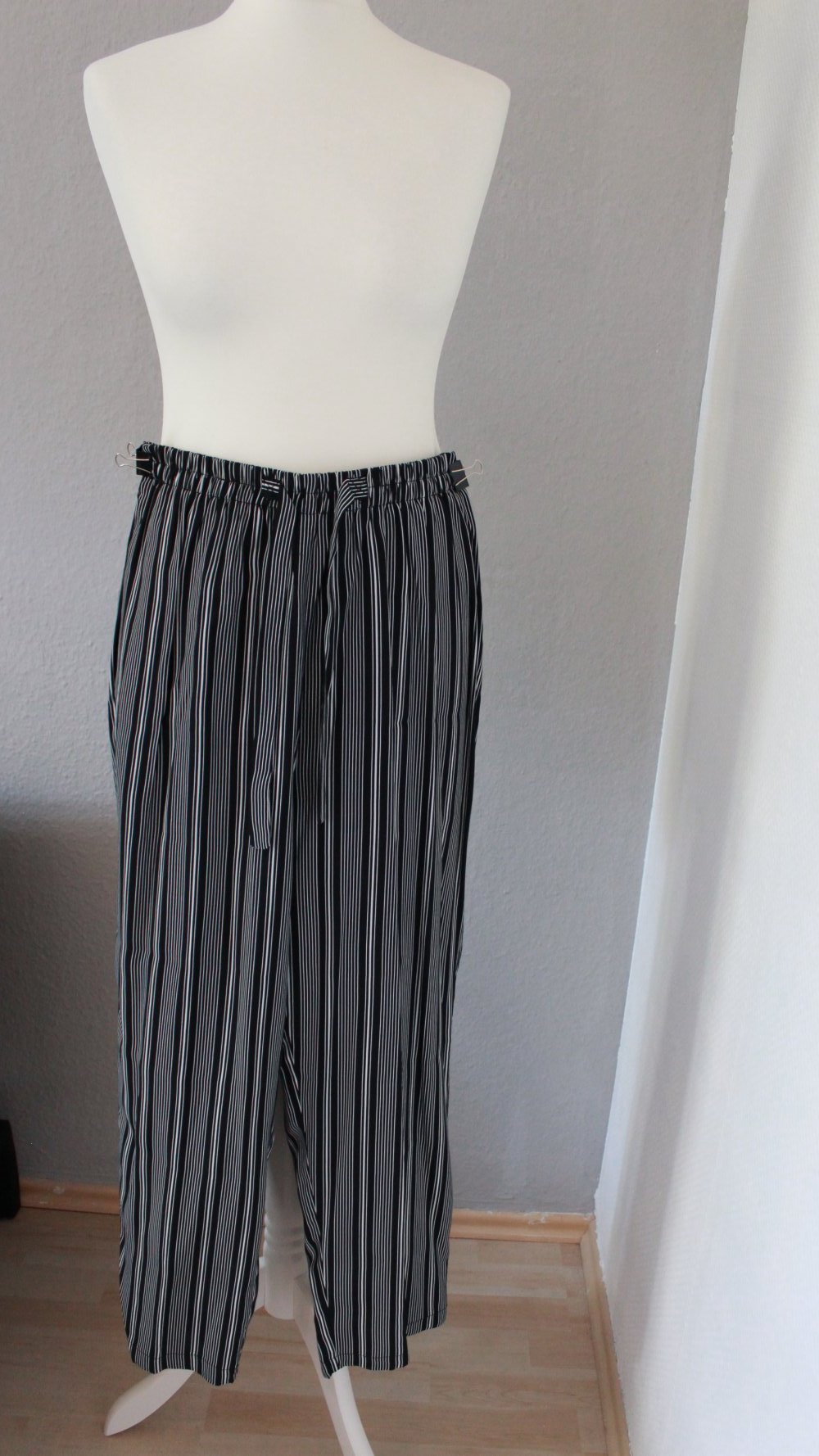 Hose gestreift 