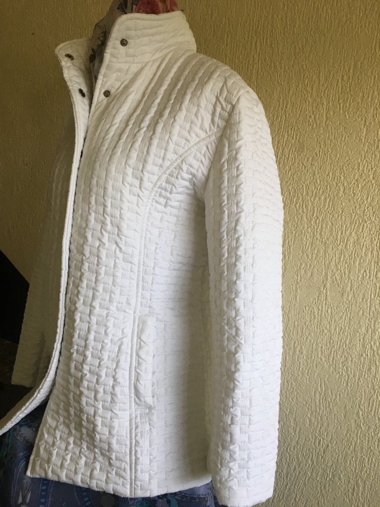 Sehr schöne Damen Stepp Jacke