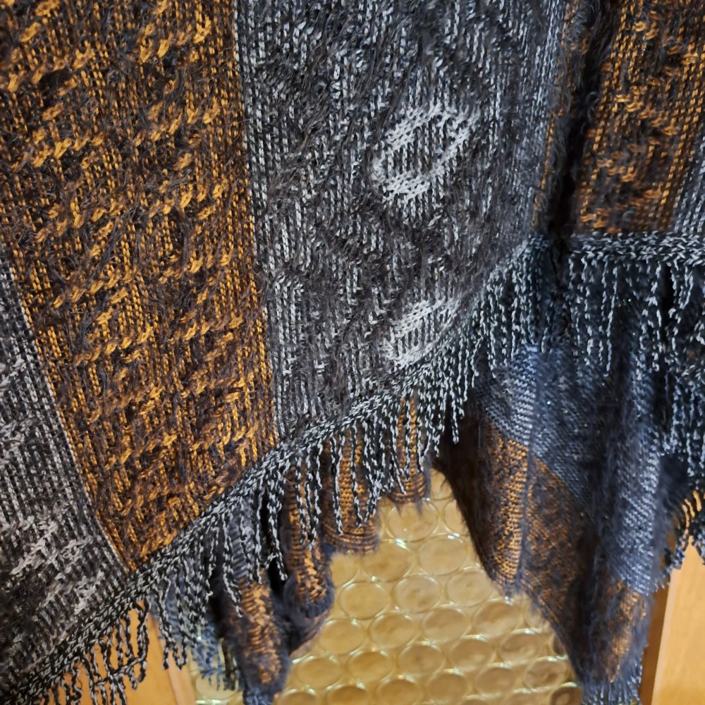 ULLA POPKEN Fransen-Cape ÜBERWURF Poncho multicolor, mit Kapuze, LAGENLOOK * NEU