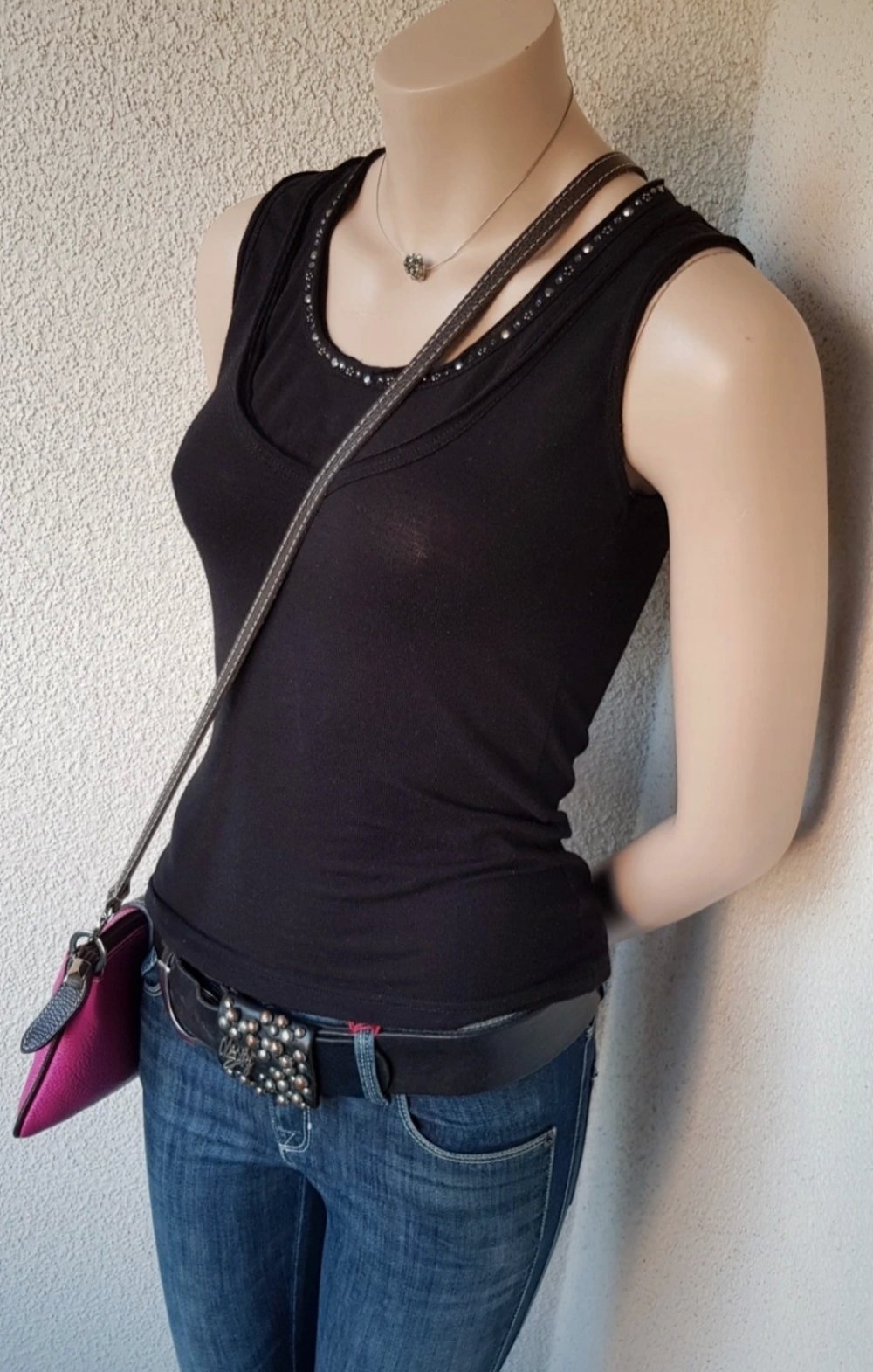 Top mit Glitzer-Ausschnitt von Elly - Gr. M