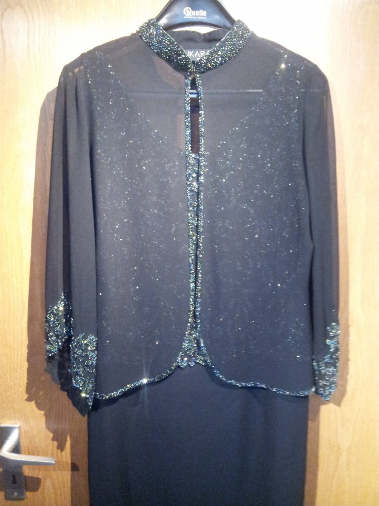 Schwarzes Abendkleid mit Bolero, mit Glasperlen bestickt  Gr. 40
