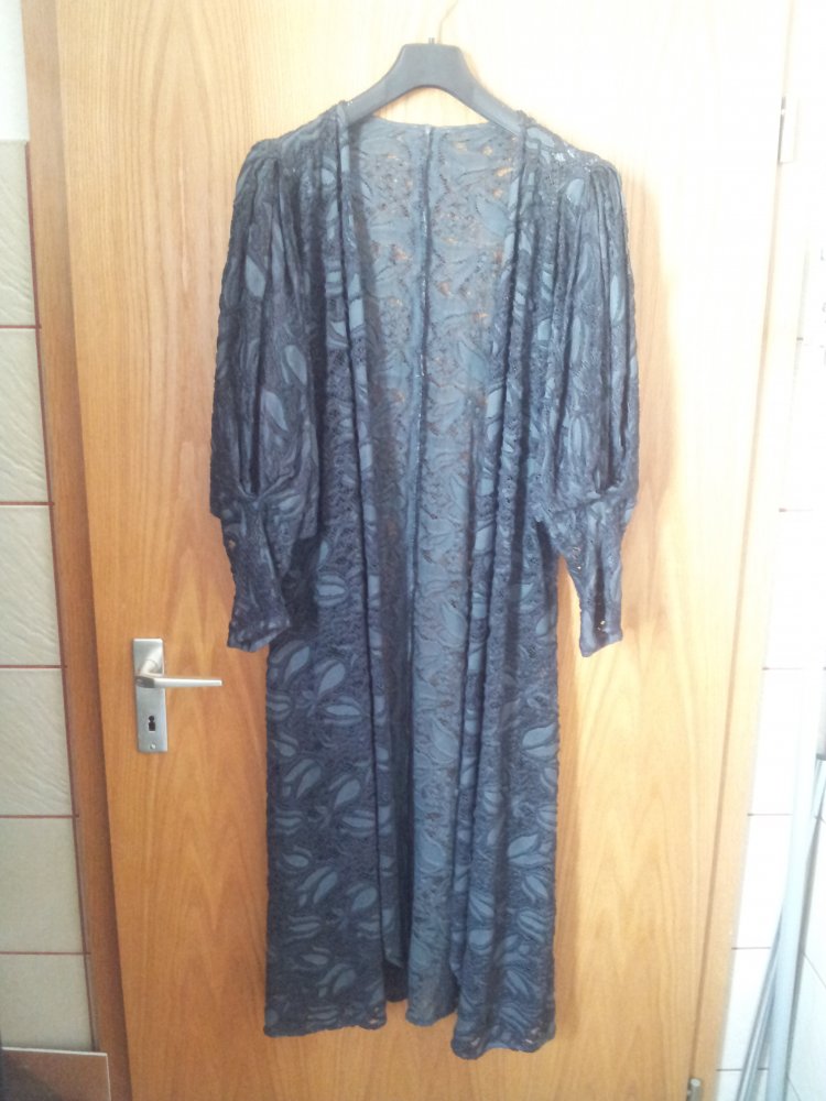 Langer Cardigan mit Spitze, schwarz/ grau,  Gr M
