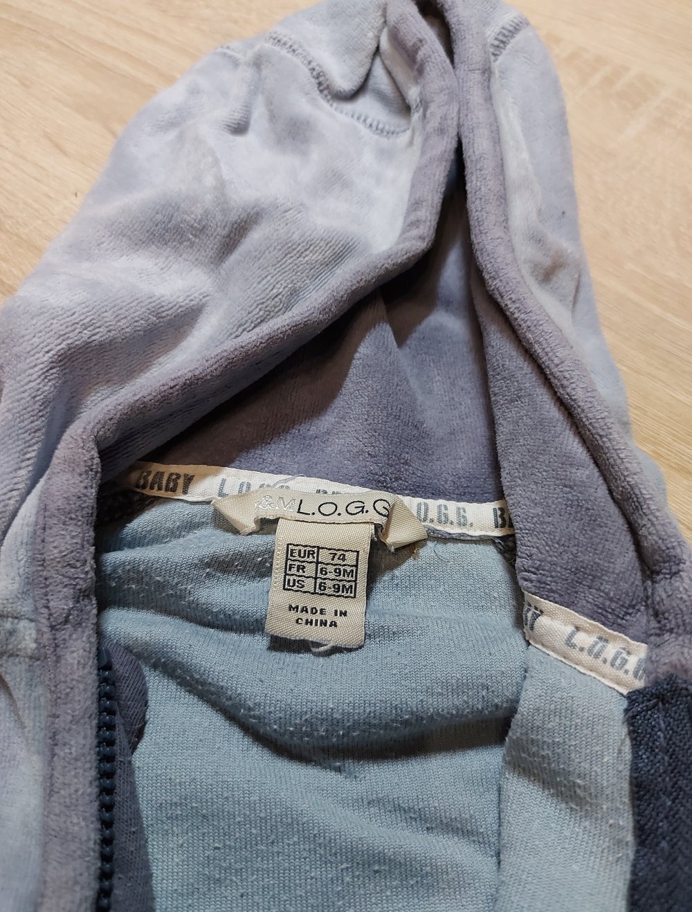 Sweatjacke Größe 74 H&M