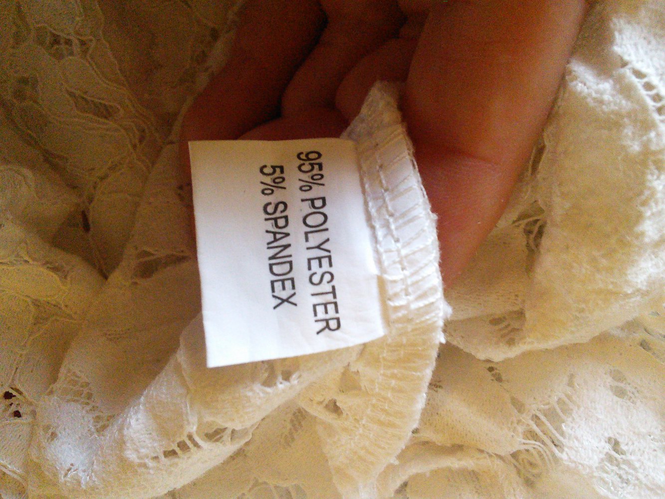 Kurzes Spitzenshirt