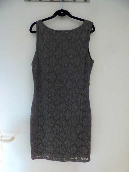 Spitzen-Kleid
