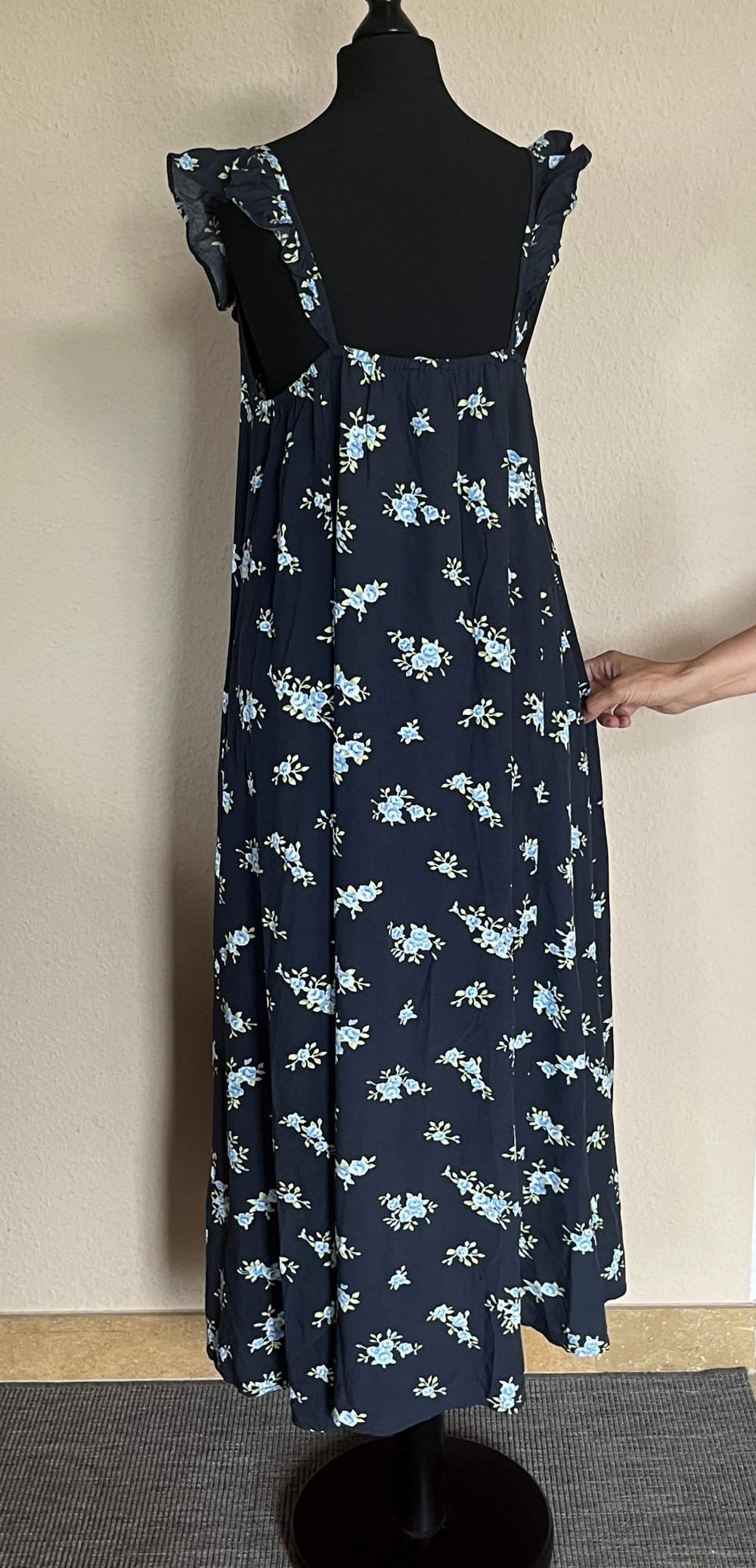 Jake's Sommer Maxikleid Gr.36 dunkelblau mit Blümchen