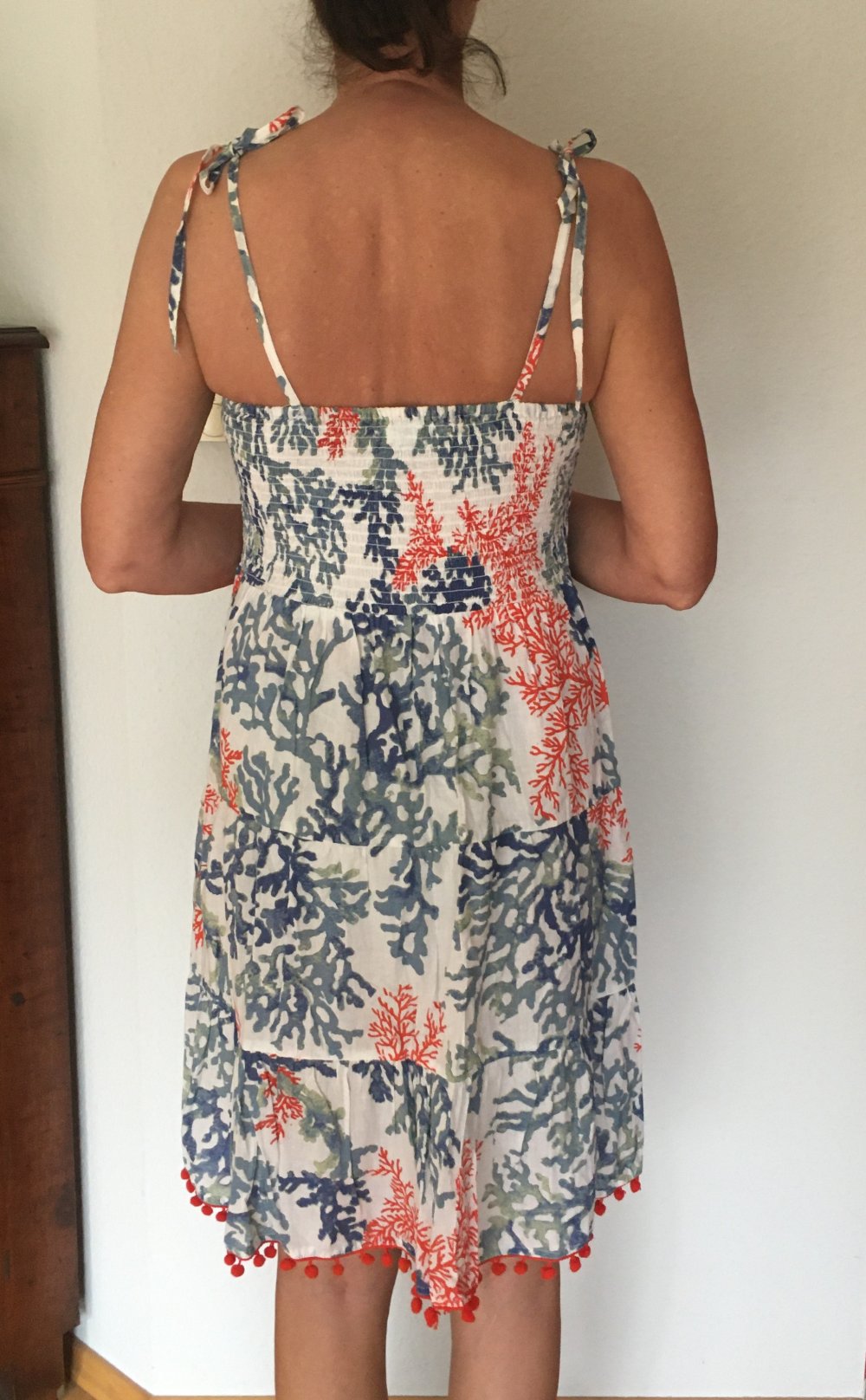 Isla Bonita von Sigris Gr.S Hippie Boho Strandkleid mit Bommeln am Saum, gerafftes Top
