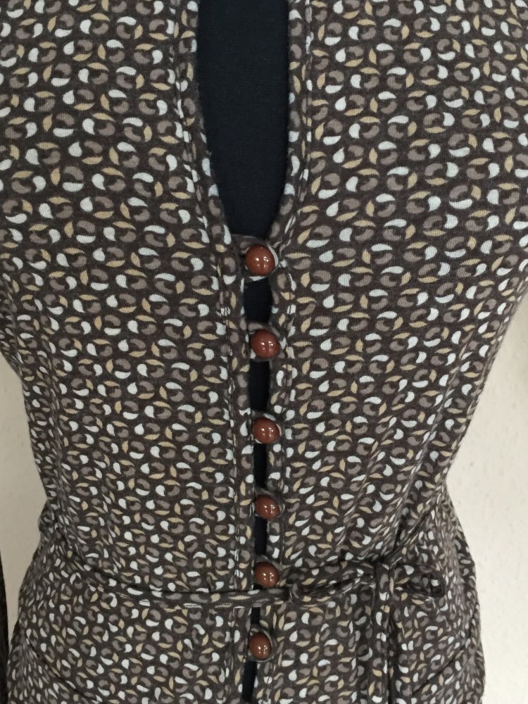 Sexy Woman von Einstein Prog & Prod Gr.34/36 Kleid mit Fledermausärmeln, raffinierter Schnitt