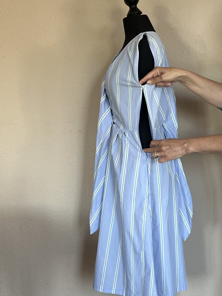 Edc Sommerkleid gestreift mit Wickel Optik Gr.34 hellblau mit grünen Streifen