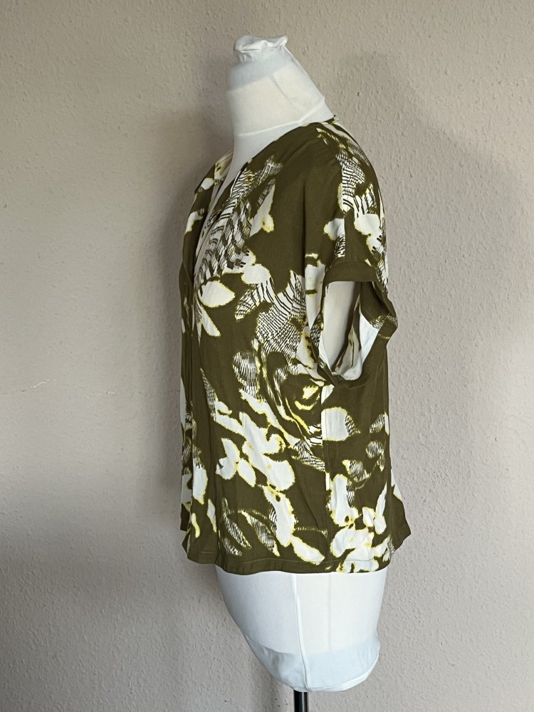 Esprit kurzarm Bluse Gr.S mit Hawaiimuster in Olive Khaki Creme Farben