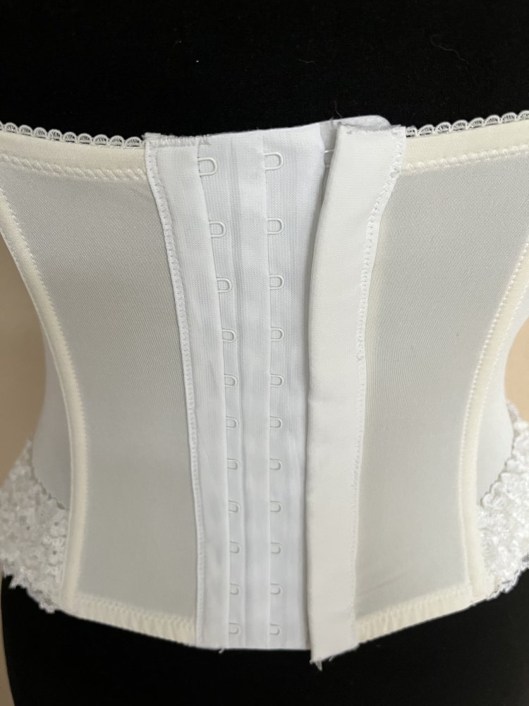H&M Korsage mit Spitze Gr.36 Creme weiß mit verstellbaren Träge