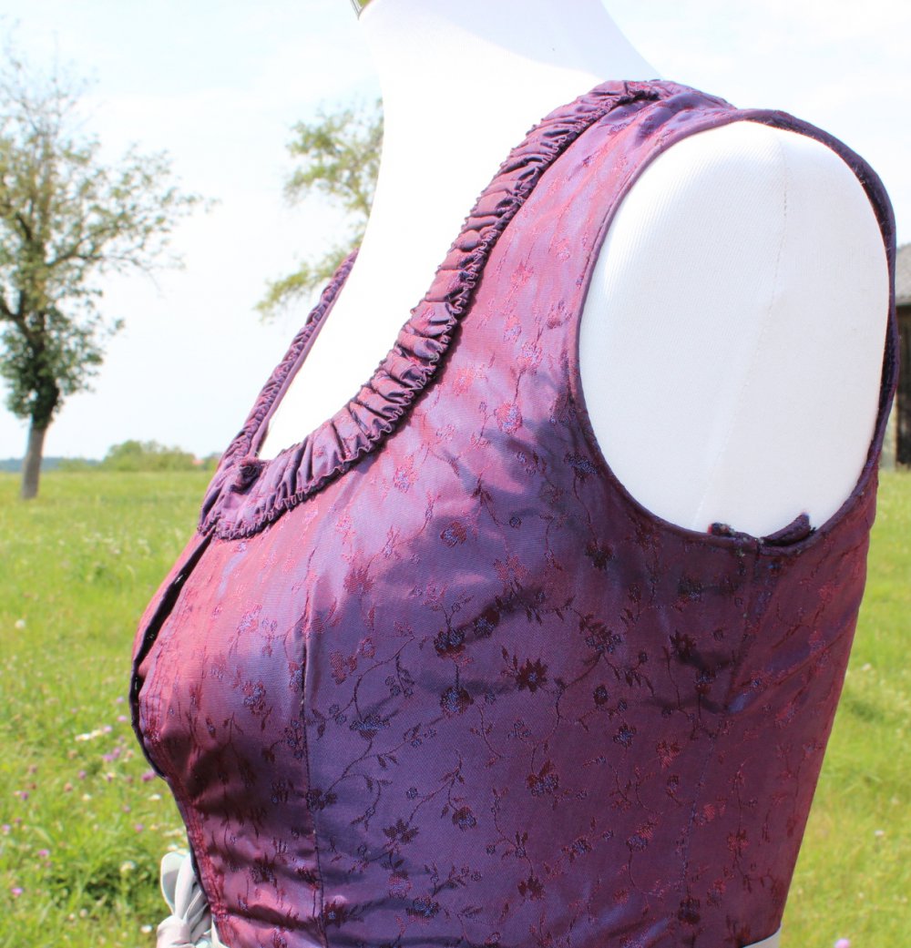 lila violettes True Vintage Seidendirndl mit Schürze, ca. Größe 34, Unikat, Wiesn, Oktoberfest