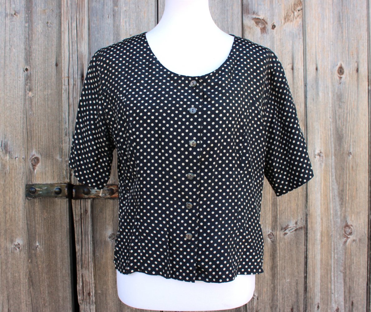 dunkelgraue taillierte True Vintagebluse mit Punktemuster, Seidenbluse, Polkadots, Größe 42/44