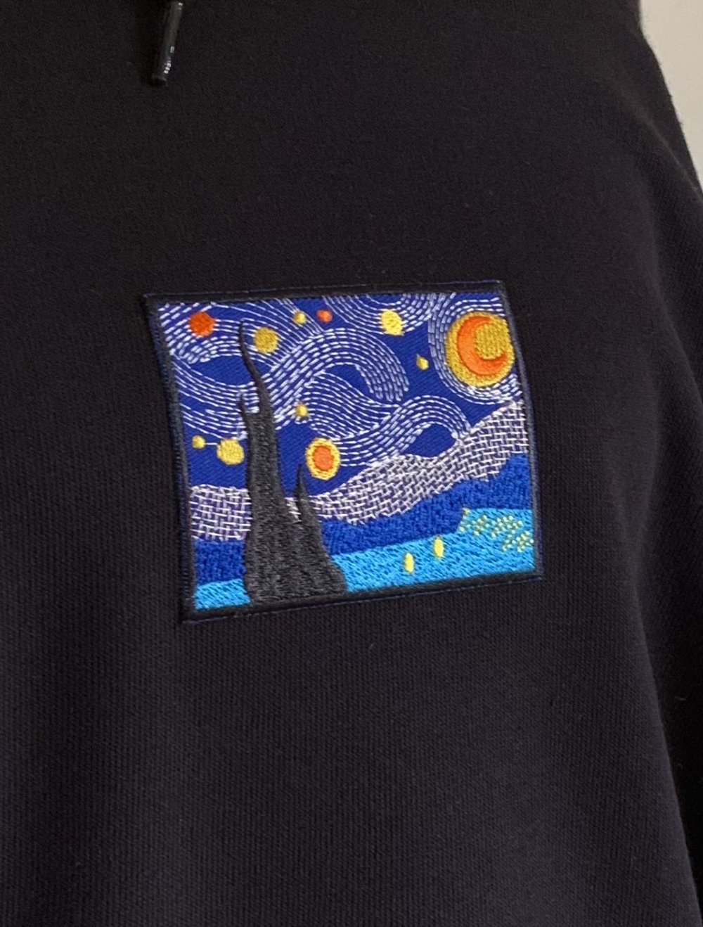 schwarzer Hoodie oversized Van Gogh Sternennacht Stickerei unisex