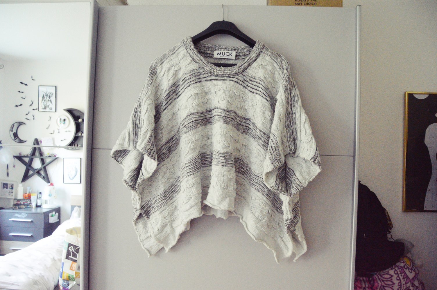 MUCK pullover poncho free size