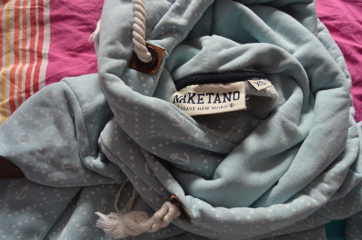 Naketano Pullover gr.XS hellblau 