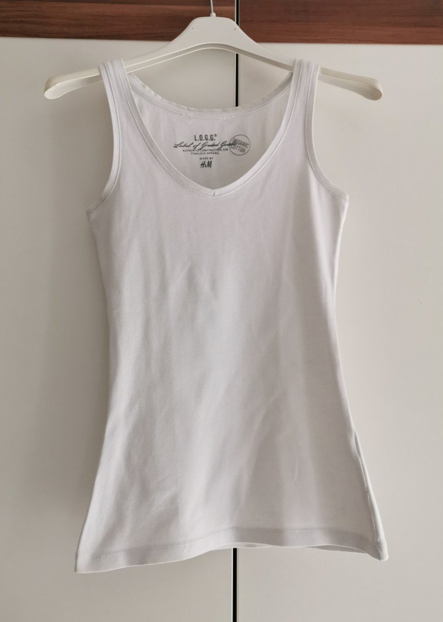 Weißes Basic-Top mit V-Ausschnitt von H&M