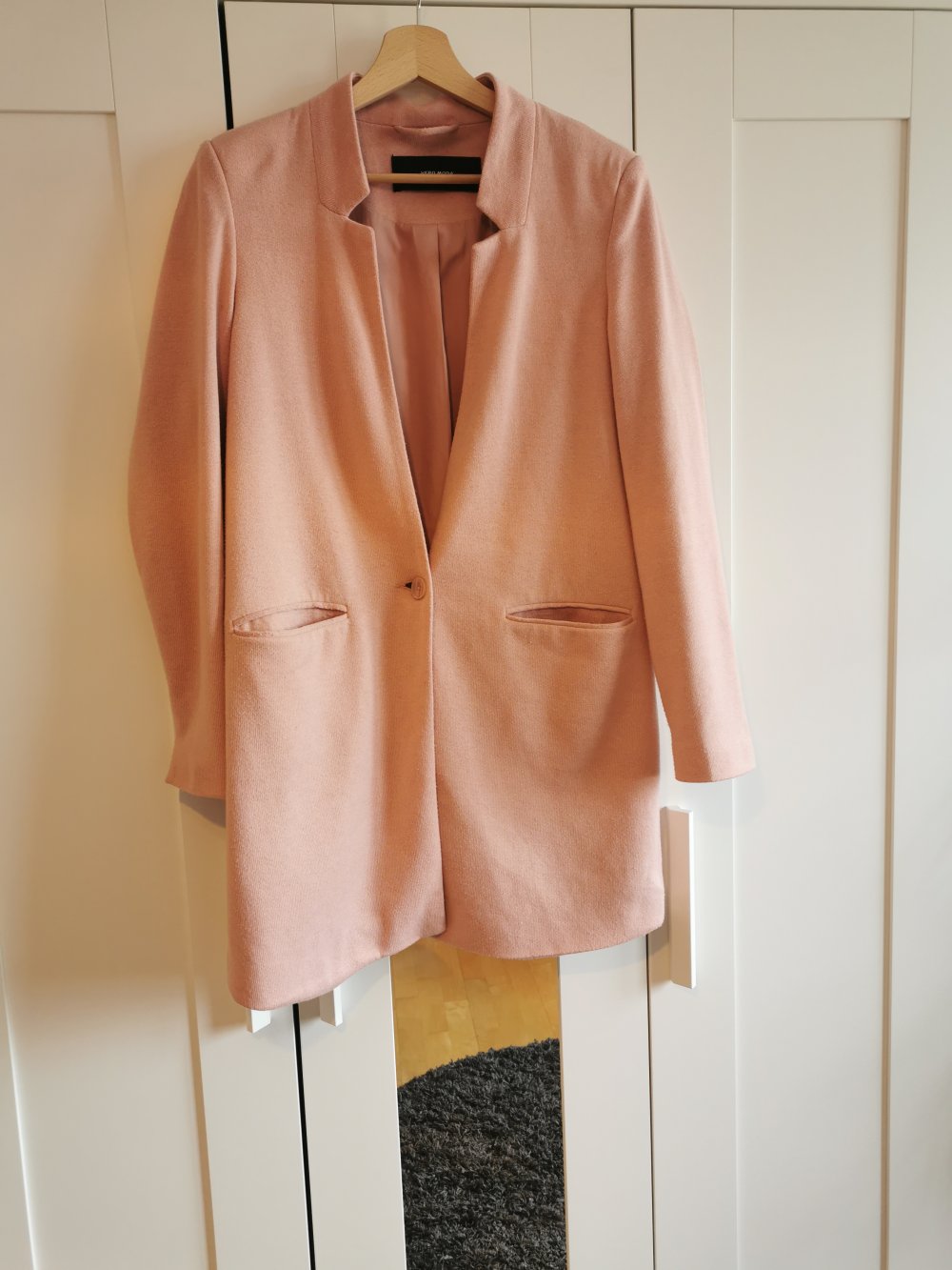 Schicker rosa Mantel von Vero Moda