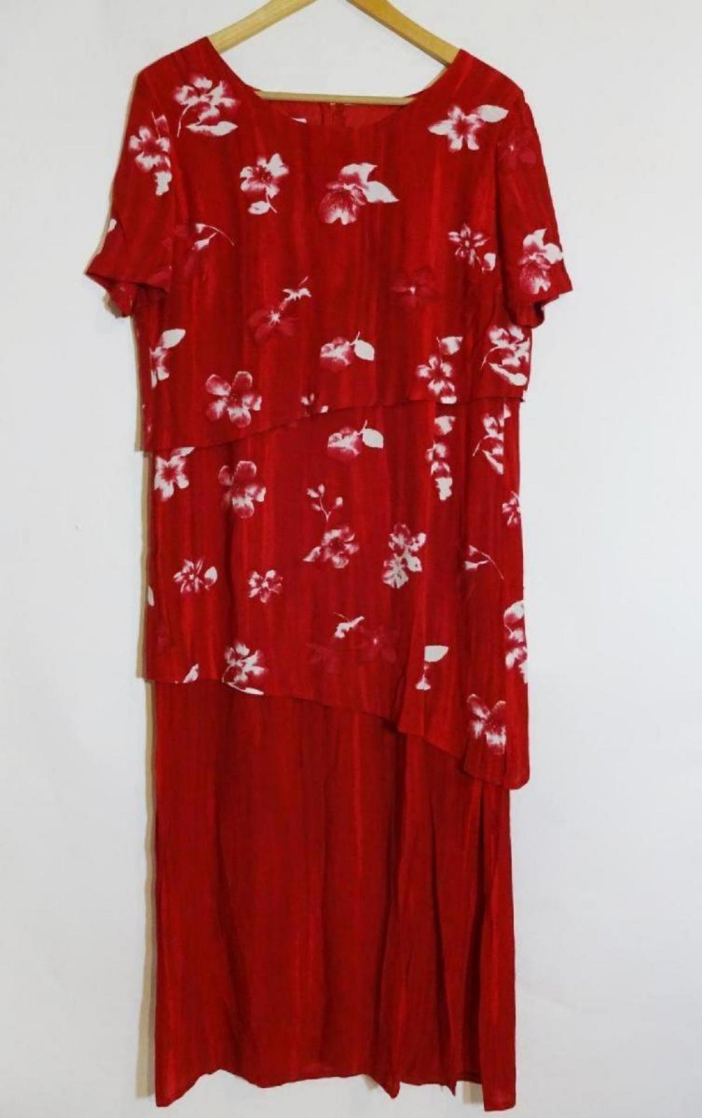 Langes rotes Kleid Stufenkleid 90er Jahre Vintage Floral Blumen Maxikleid Gr. 42 Gr. M