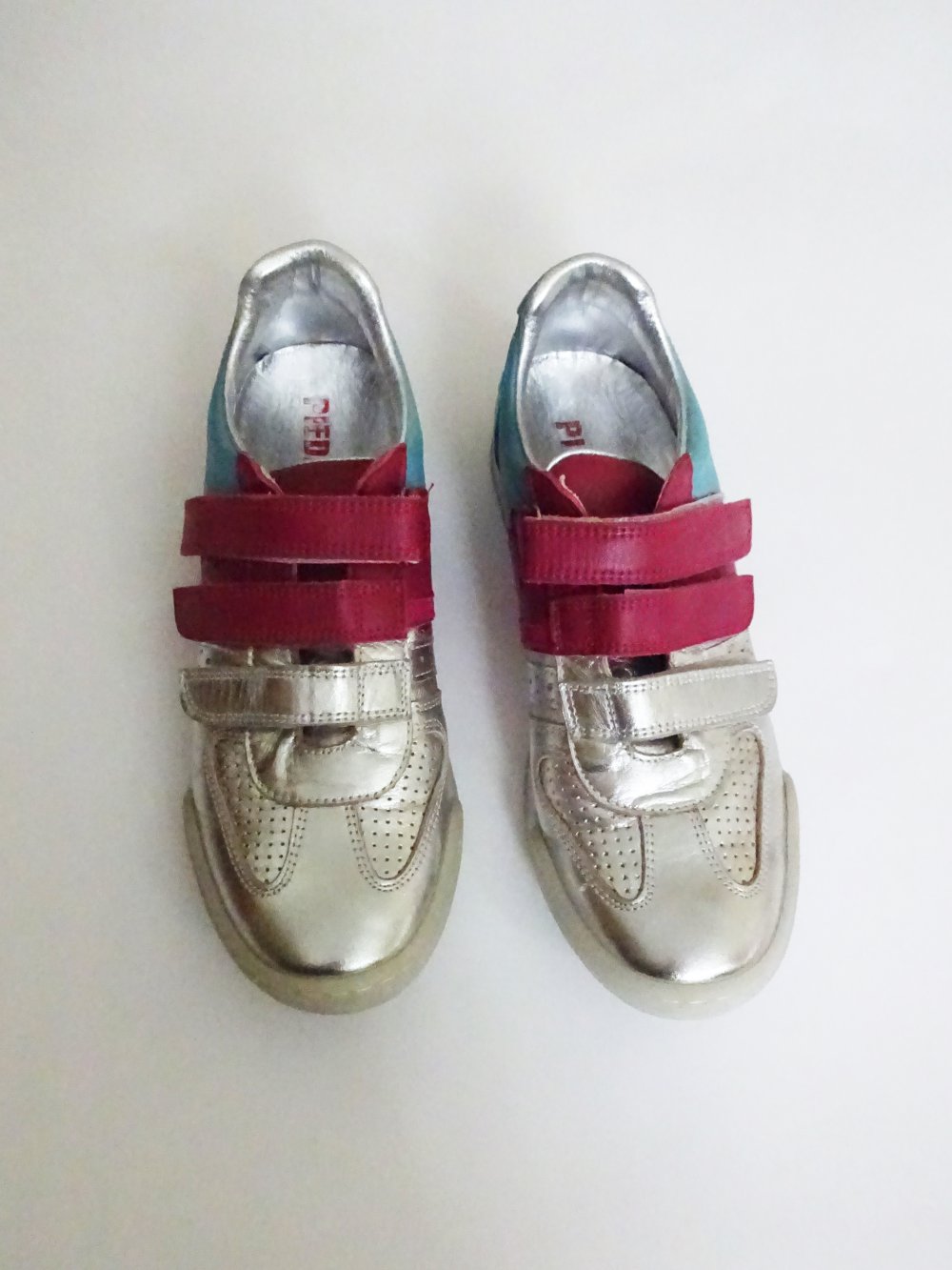 Bunte Sneaker Turnschuhe Sportschuhe Klettverschluss Oldschool Silber Pink Türkis Gr. 38