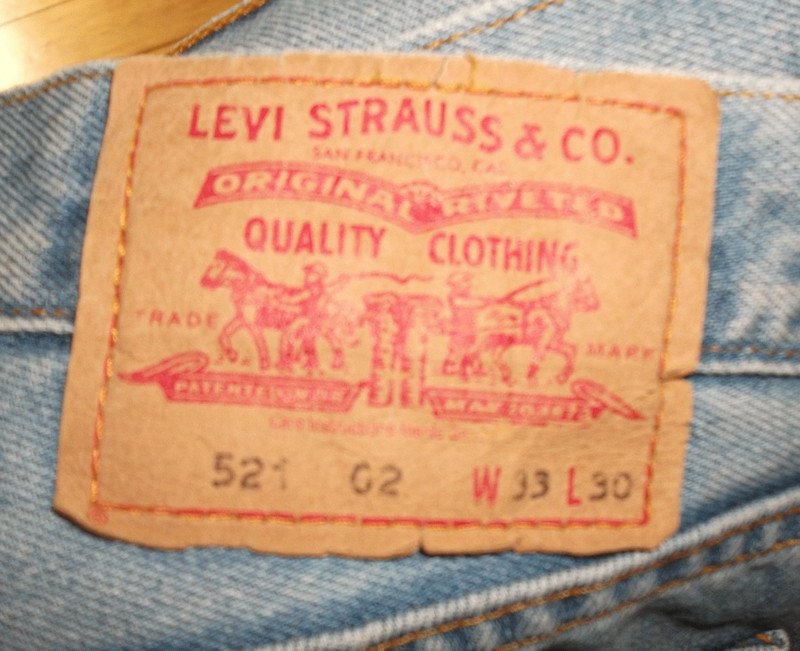 Levis Herren Jeans Gr. 33/30 Destroyed