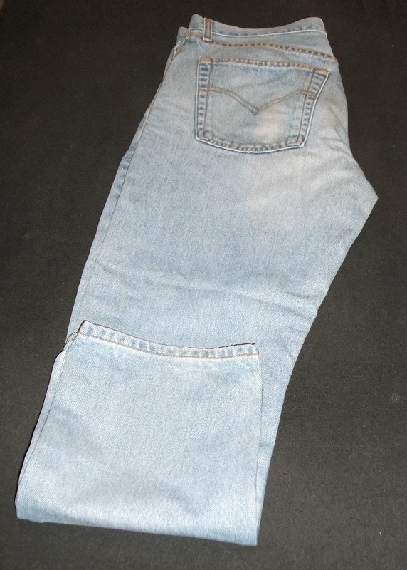 Levis Herren Jeans Gr. 33/30 Destroyed