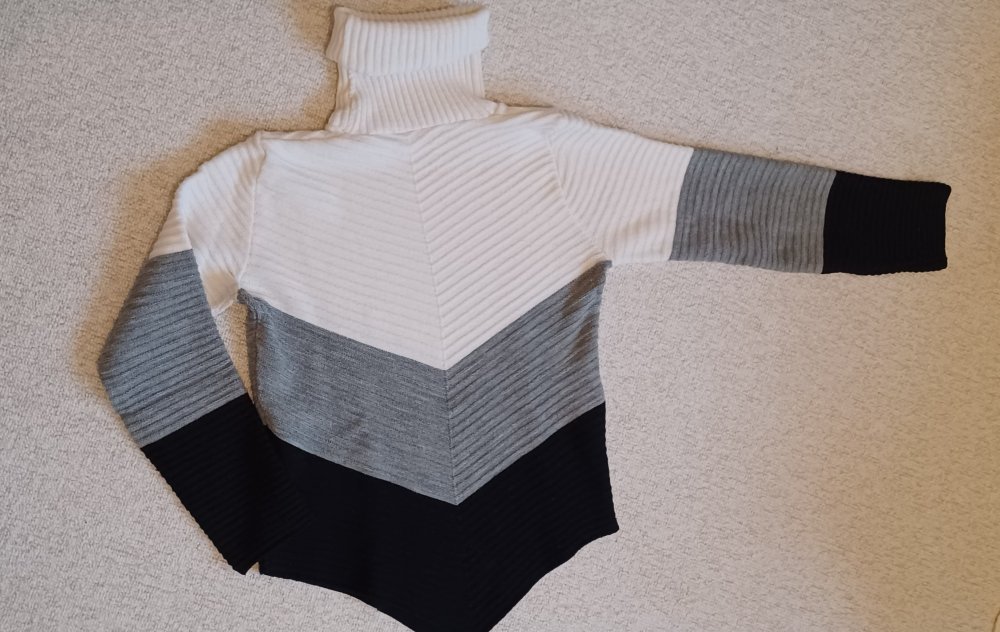 Rollkragenpullover