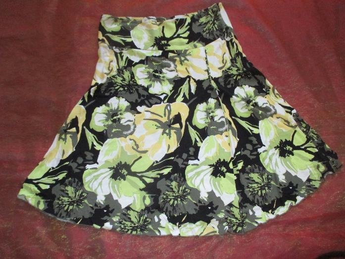 NEU * Blumen * Blüten * Flower- Power * Falten * Glocken * A- Linie * Midi * Strech * Rock 
