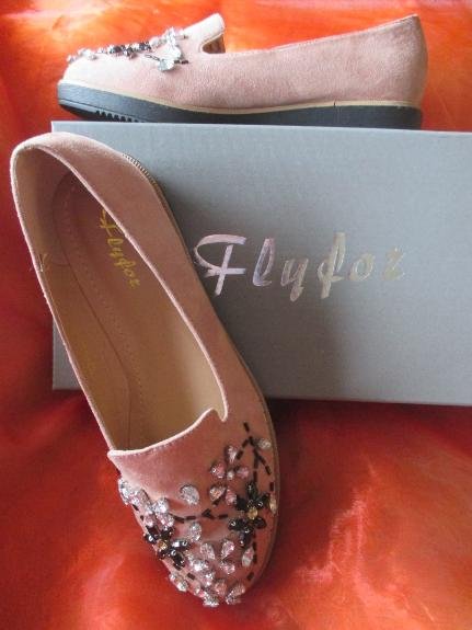 NEU im Original Karton * Blumen * Blüten * Swarovski * Glitzer Strass * Kristalle * Stickerei * Velours Leder * Slip One * Schlupf * Slipper * Loafer * Mokkasin * Schuhe 