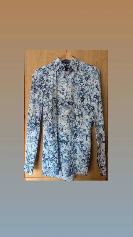 NEU * Stylisch * Business * Anlass * Freizeit * Blumen * Blüten * Flower- Power * Langarm * Hemd 