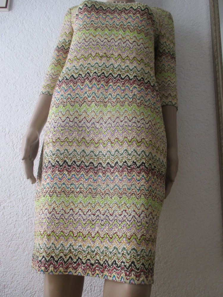 NEU * Edel * stylisch * Missioni- Optik * Strech * Koffer * Etui * Midi- Kleid 