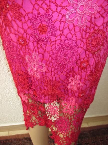NEU * Edel * Glitzer * Pailletten * Blumen * Blüten * Flower * Stickerei * Häckel * Bodycon * asymmetrisch * Spaghetti- Träger * KLEID 
