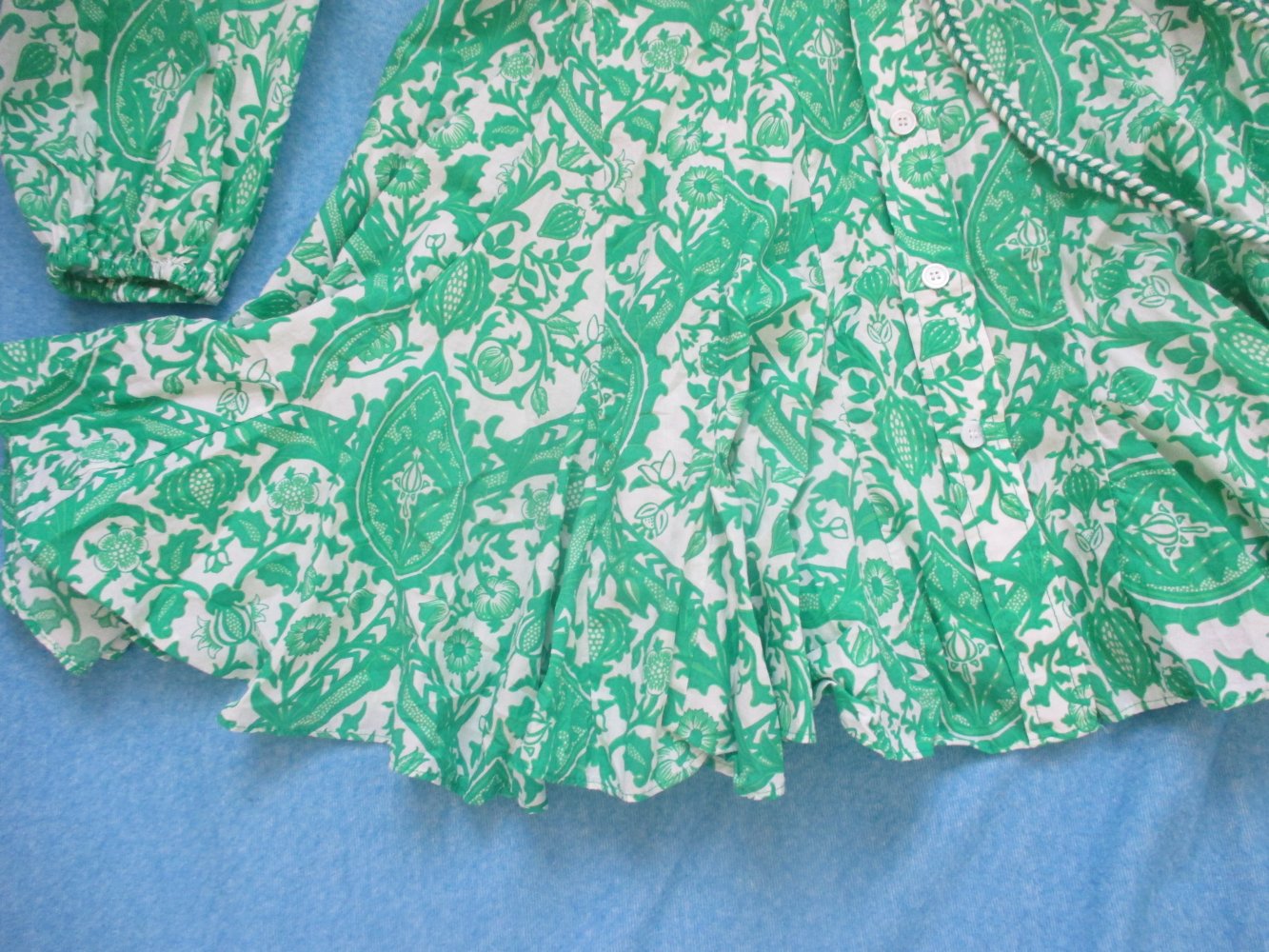 NEU * Romantik * Blumen * Blüten * Flower- Power * Paisley-Ornamente * BOHO * Baby- Doll * Volant * Hemdblusen * Mini- Kleid oder Long Tunika 