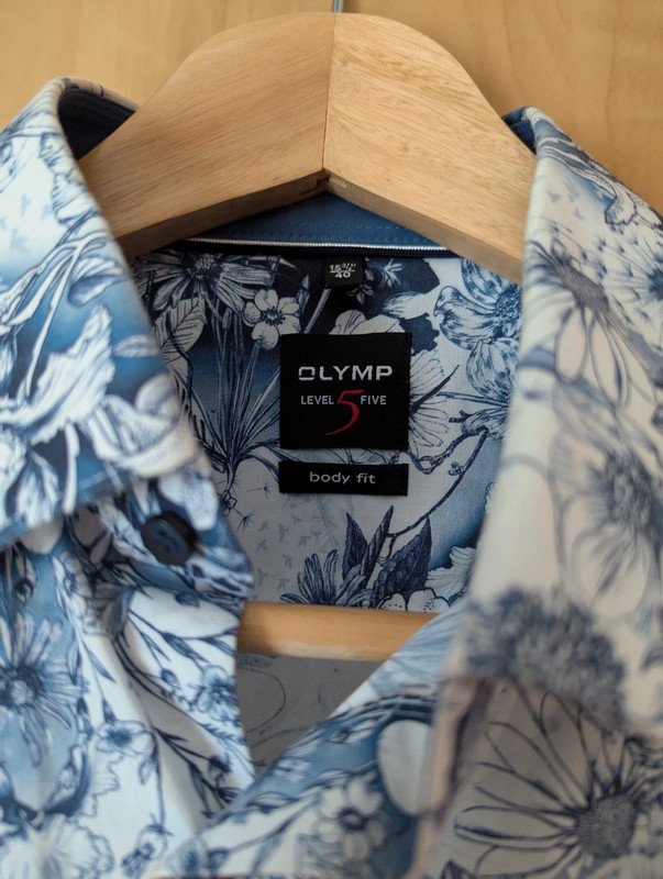 NEU * Stylisch * Business * Anlass * Freizeit * Blumen * Blüten * Flower- Power * Langarm * Hemd 