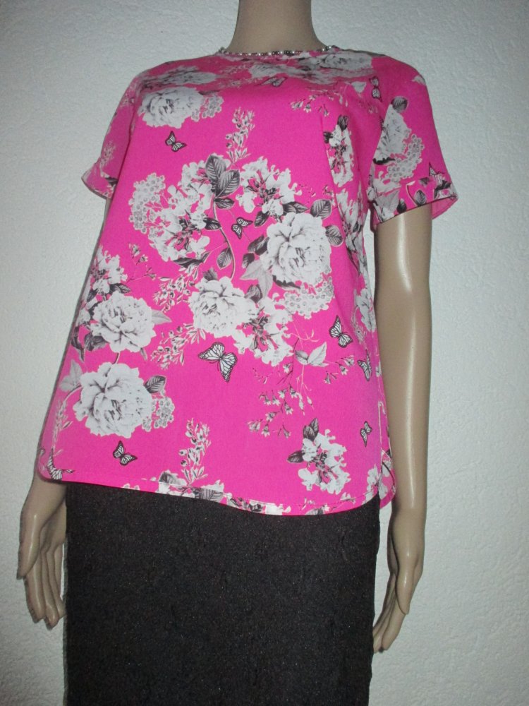 NEU * Blumen * Blüten * Romantik * Flower * Butterfly * Schmetterlinge * Seiden- Satin * Reinschlupf  * Tunika * Bluse 