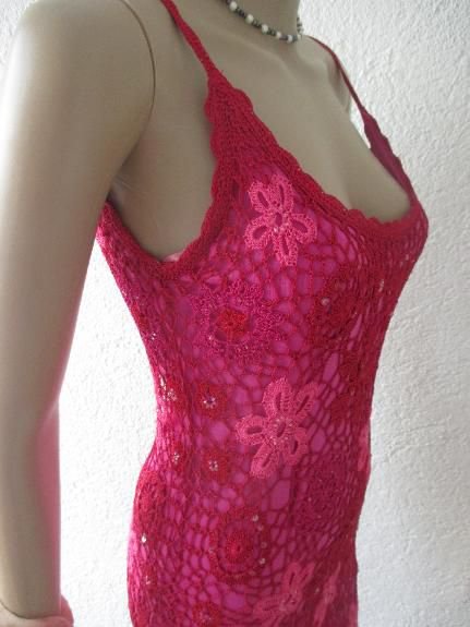 NEU * Edel * Glitzer * Pailletten * Blumen * Blüten * Flower * Stickerei * Häckel * Bodycon * asymmetrisch * Spaghetti- Träger * KLEID 