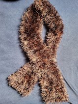 Flauschiger Schal neu 