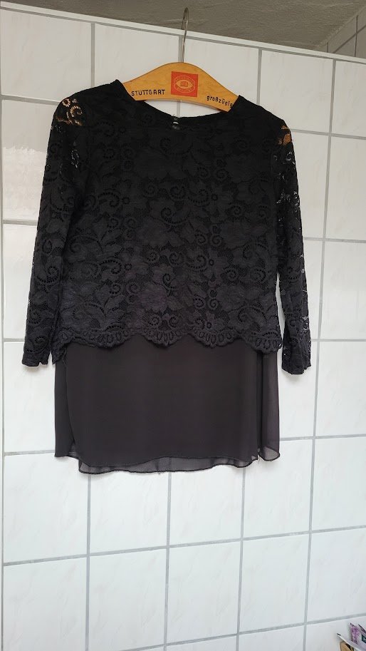 Schwarzes spitzenshirt gr. 38 