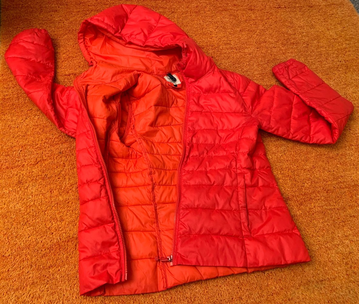 Damen Jacke Winter Steppjacke Parka mit Kapuze Gr.S in Rot Only NW 