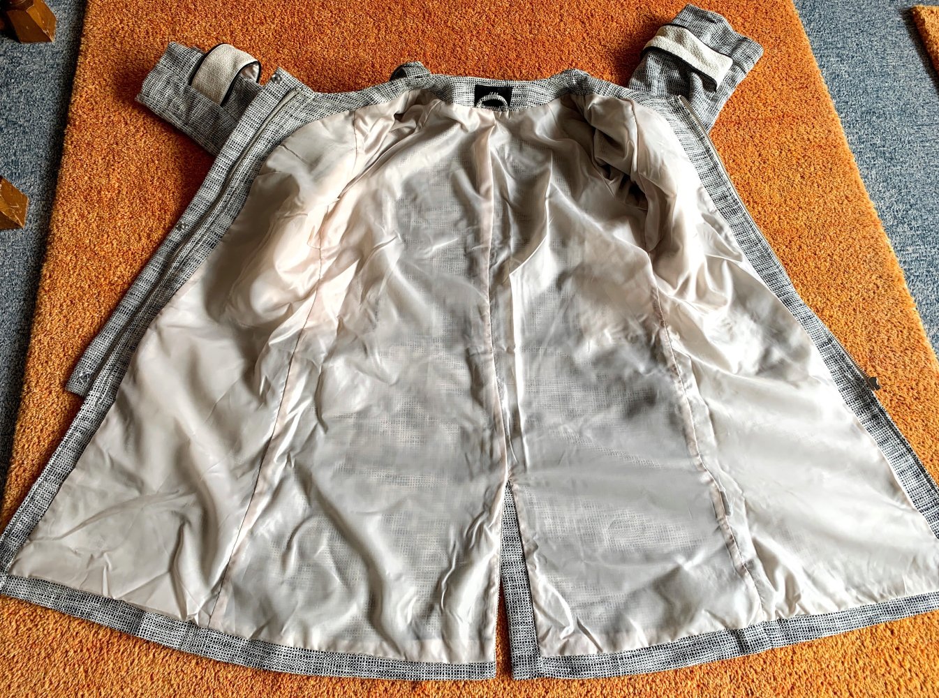 Damen Mantel Übergangsmantel Gr.38 Creme-Schwarz von H&M 