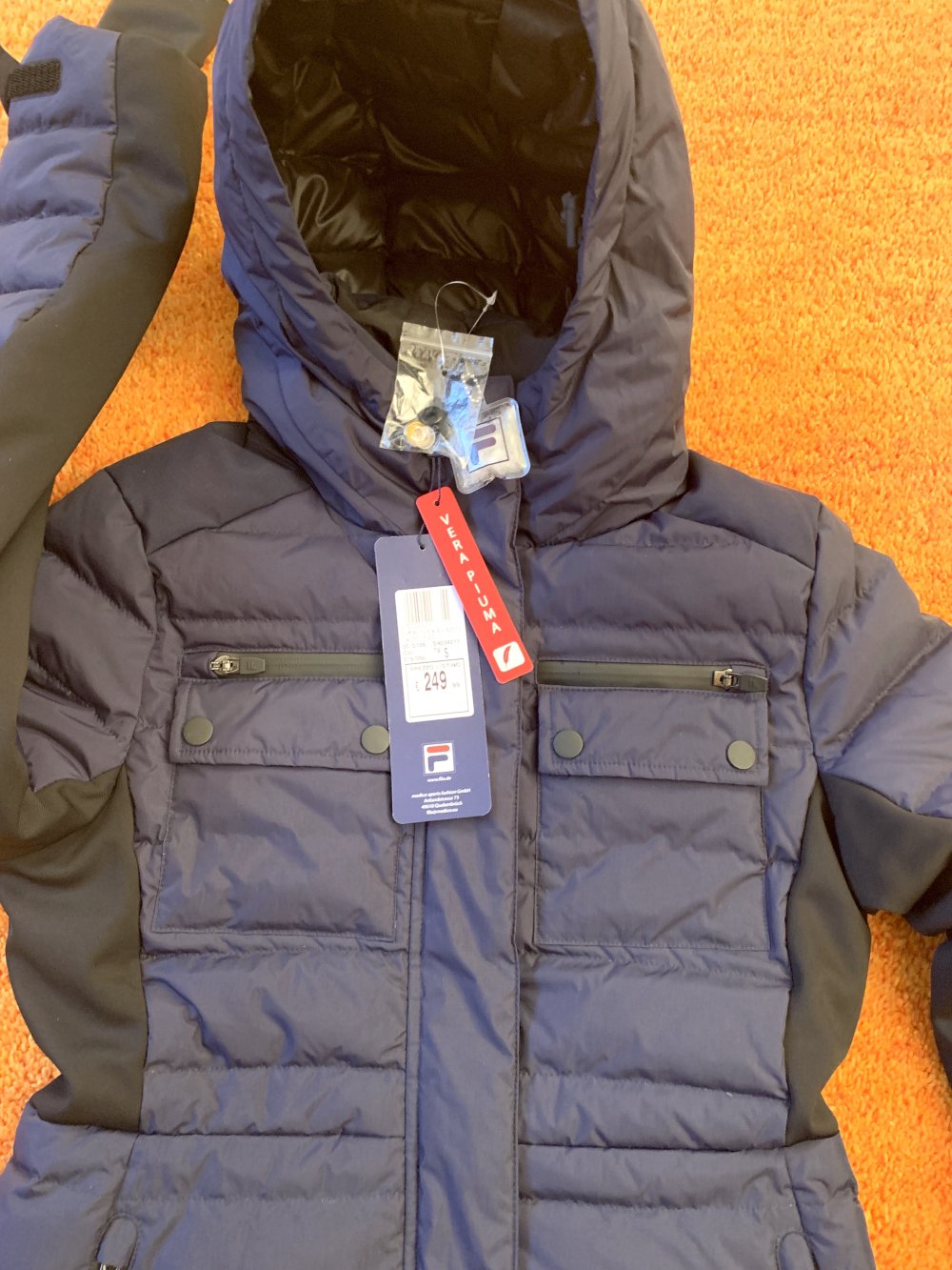 NEU Damen Jacke Winter Steppjacke Gr.S Dunkelblau von FILA P.249,99€