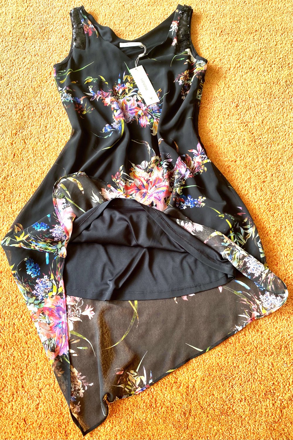 NEU Damen Sommerkleid mit Trägern Gr.36 Zipfelig Schwarz/Bunt von Monari P.119,99€ 