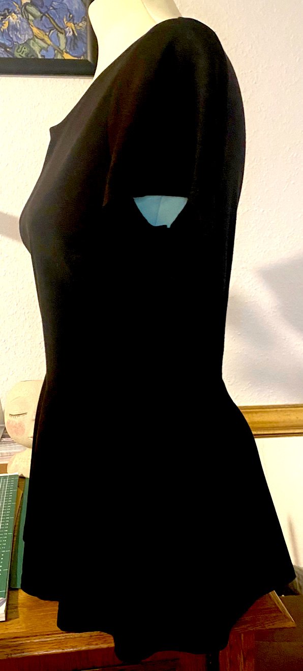 Damen Bluse Shirt in Glöckchenform Gr.L Schwarz Esmara NW