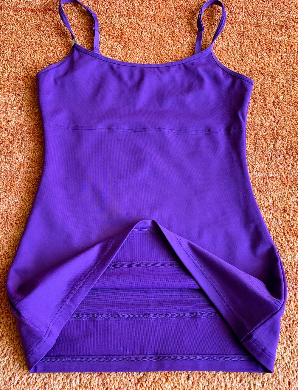 Damen Top XS in Lila Stretch Achselhemd mit verstellbaren Trägern Sexy & Figurbetont 