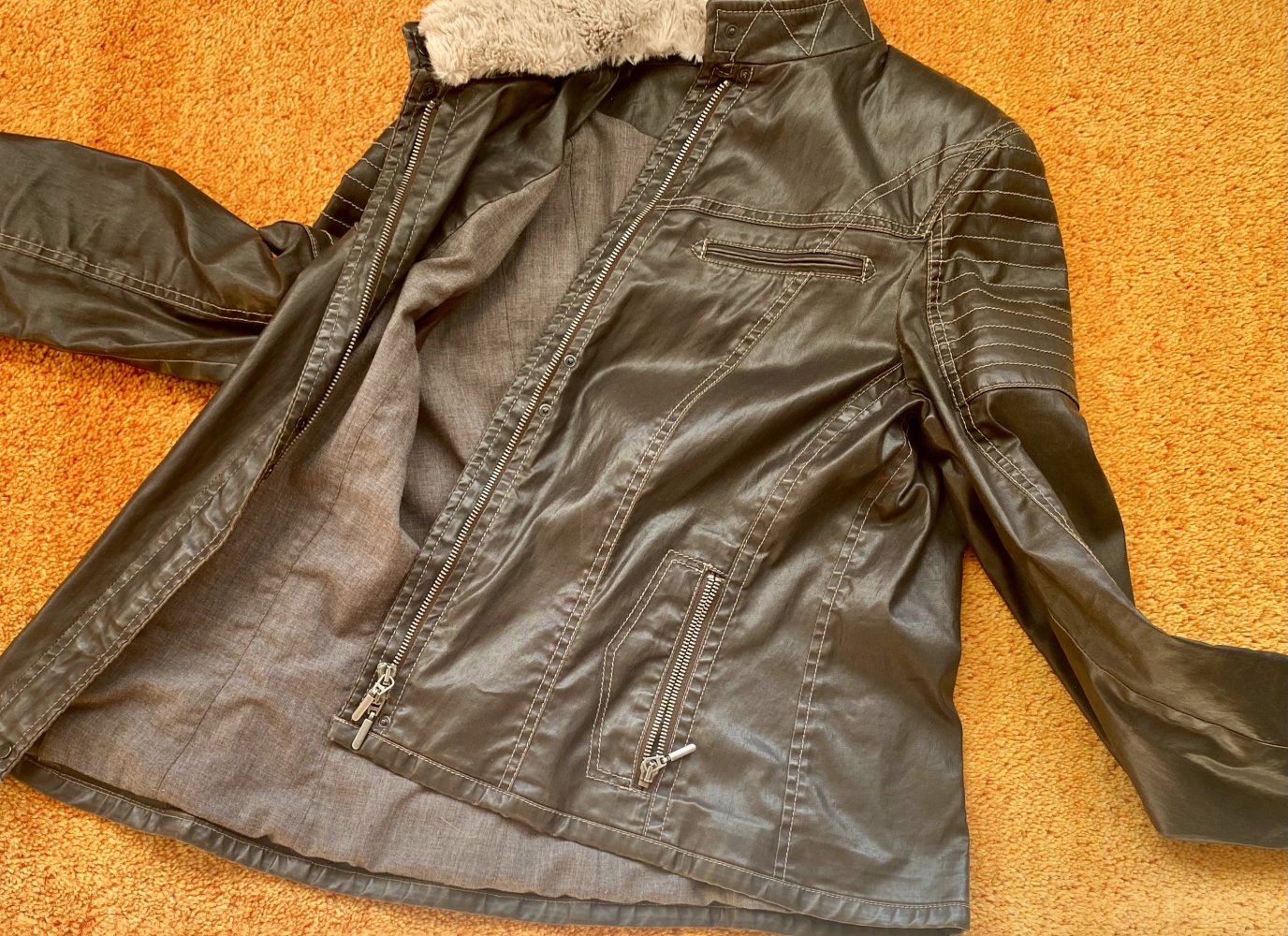 NEU Damen Jacke Lederimitat Gr.42 in Graubraun von Apanage P.179,95€ 