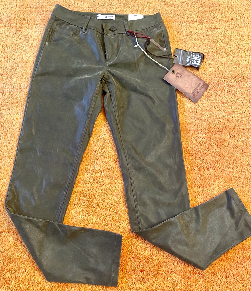 NEU Damen Hose Stretch Lederimitat Gr.36(27/32) in Khaki Grün von Khujo 