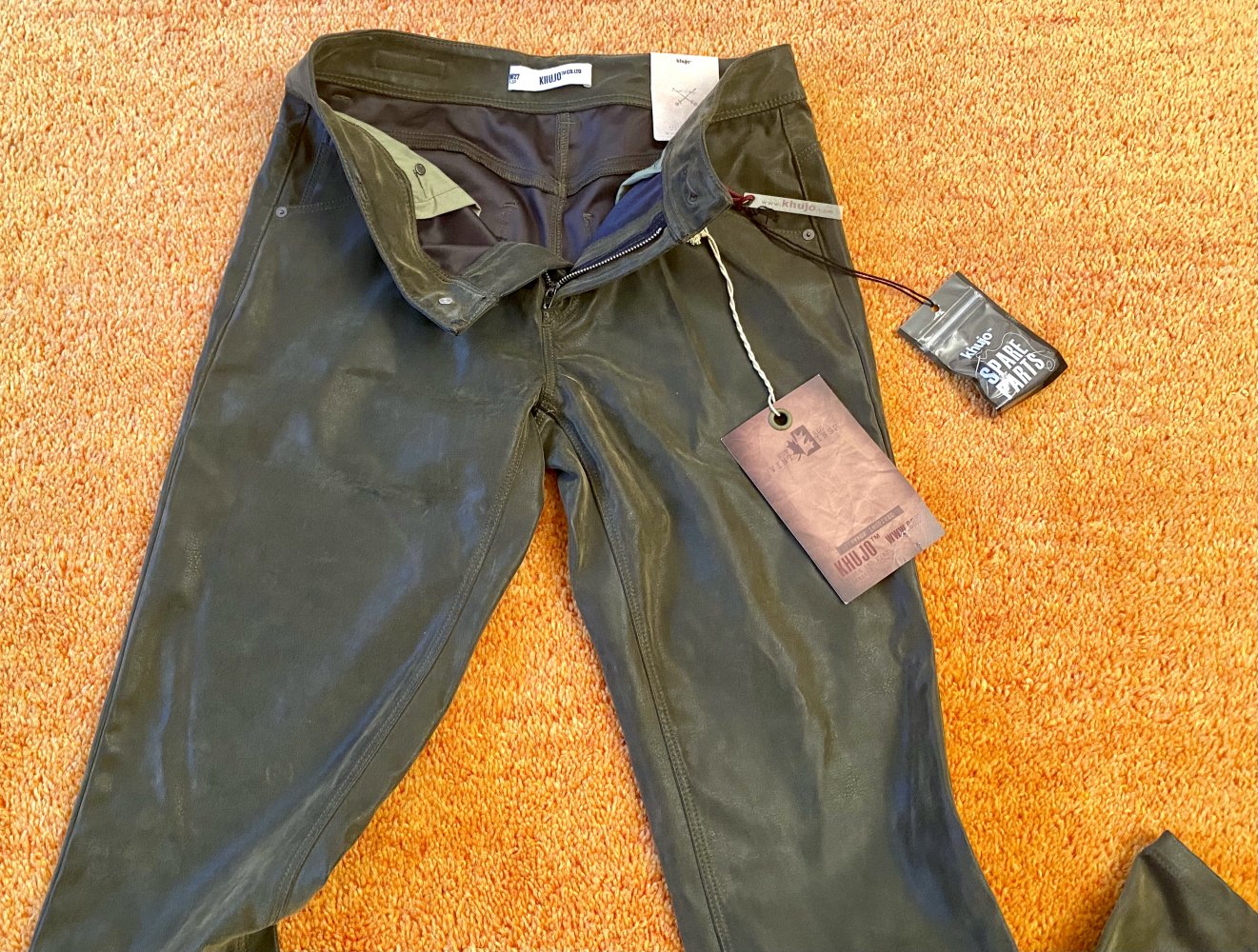 NEU Damen Hose Stretch Lederimitat Gr.36(27/32) in Khaki Grün von Khujo 