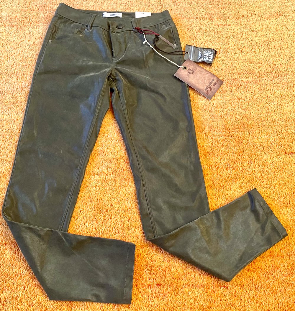 NEU Damen Hose Stretch Lederimitat Gr.36(27/32) in Khaki Grün von Khujo 